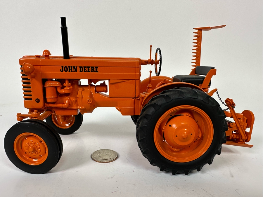 Ertl John Deere MT Utility Tractor With Mower 1:16 Scale Model 8W X 6D X 5H [Photo 2]