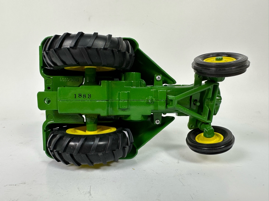 Ertl John Deere 1953 Model 60 Orchard Tractor 1:16 Scale Model 8W X 5D X 4H [Photo 16]