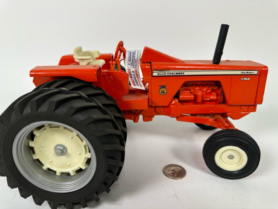 2005 Iowa FFA Allis-Chalmers 190XT Tractor With Duals 1:16 Scale Model 10.5W X 7.5D X 6H [Photo 2]