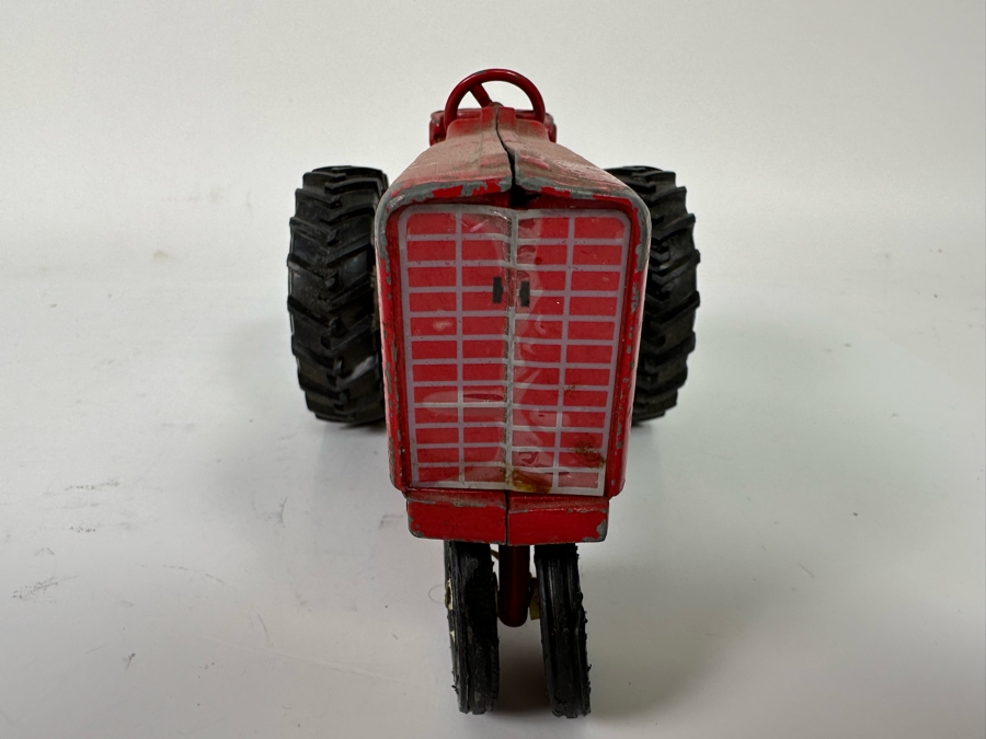 Vintage Ertl International Harvester Red Tractor Scale Model 1:16 8W X 5D X 4.5H [Photo 7]