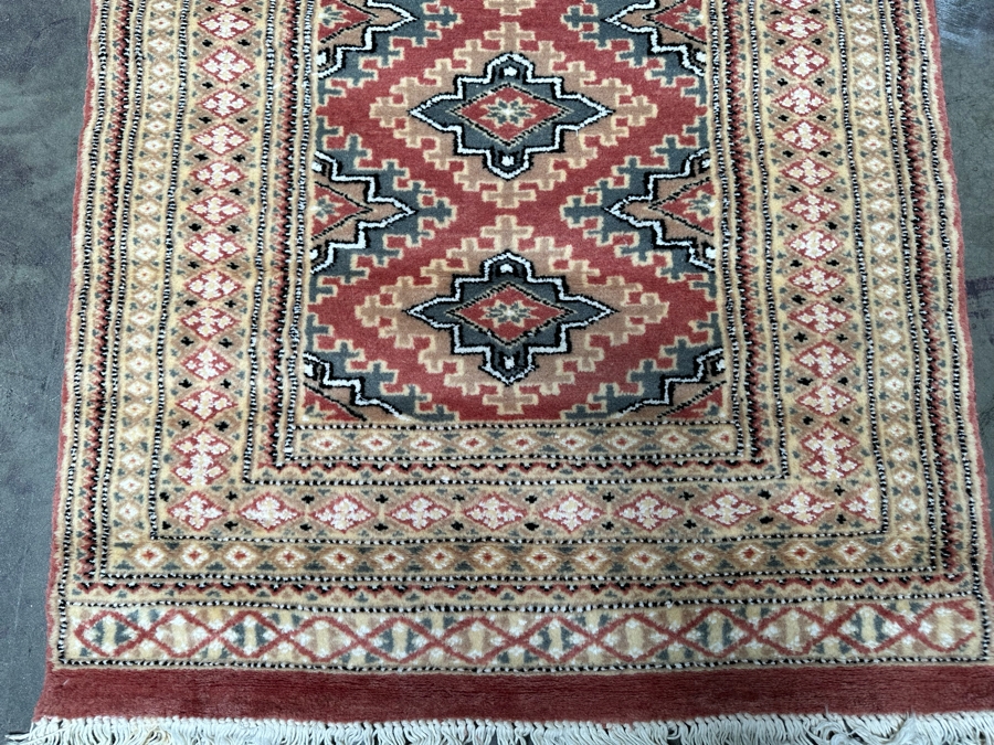 Hand Knotted Wool Persian Runner Rug From Pakistan 31.5W X 118L [Photo 9]