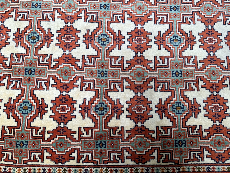 Iranian Hand Knotted Wool Geometric Persian Area Rug 98 X 141 [Photo 8]