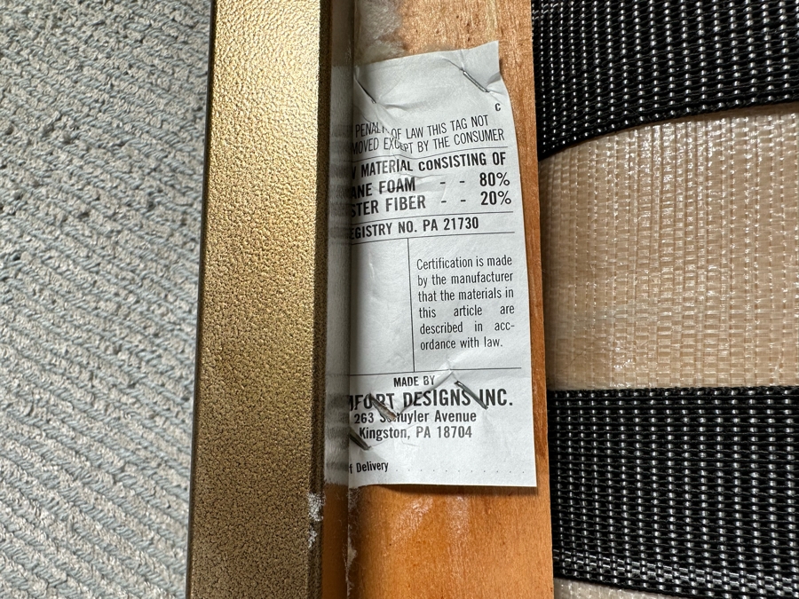 Metal Upholstered Bench 48W X 18D X 20H [Photo 5]