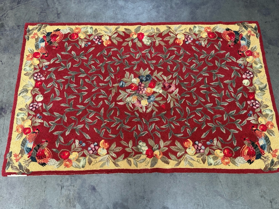 Vintage Hooked Area Rug 64 X 40 [Photo 2]