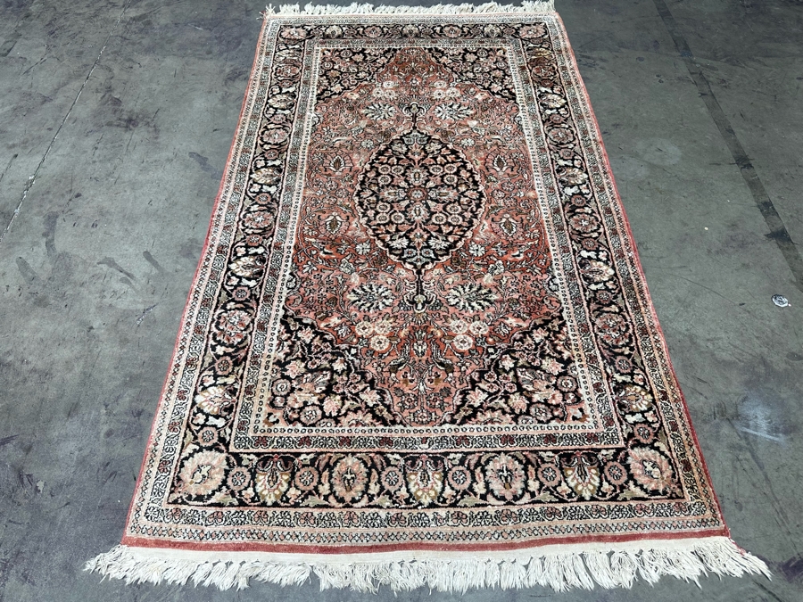 Vintage Wool Hand Knotted Persian Area Rug 47 X 82D [Photo 2]