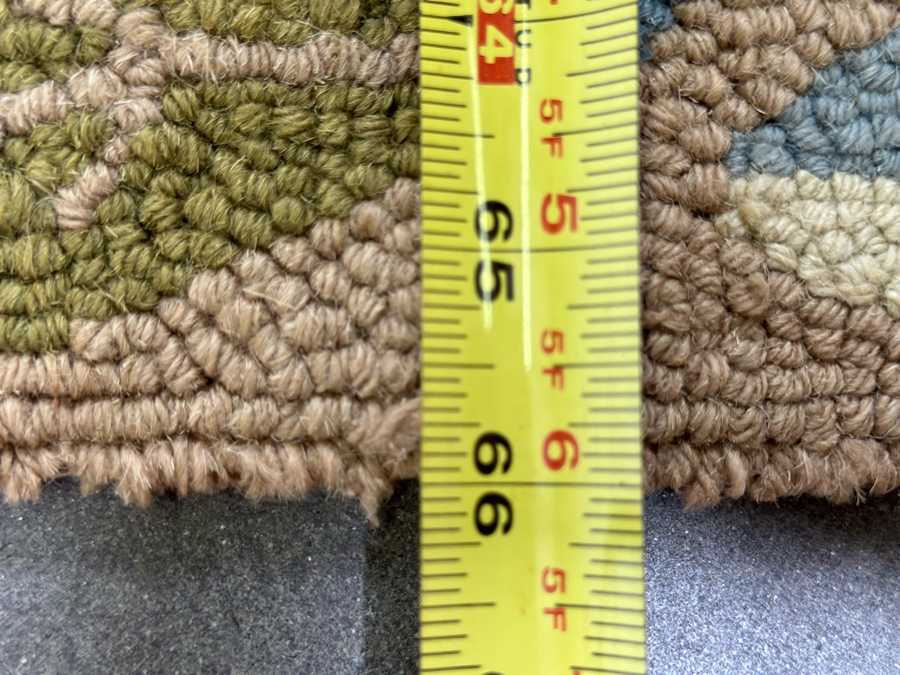 Vintage Hooked Area Rug 37.5 X 66 [Photo 12]
