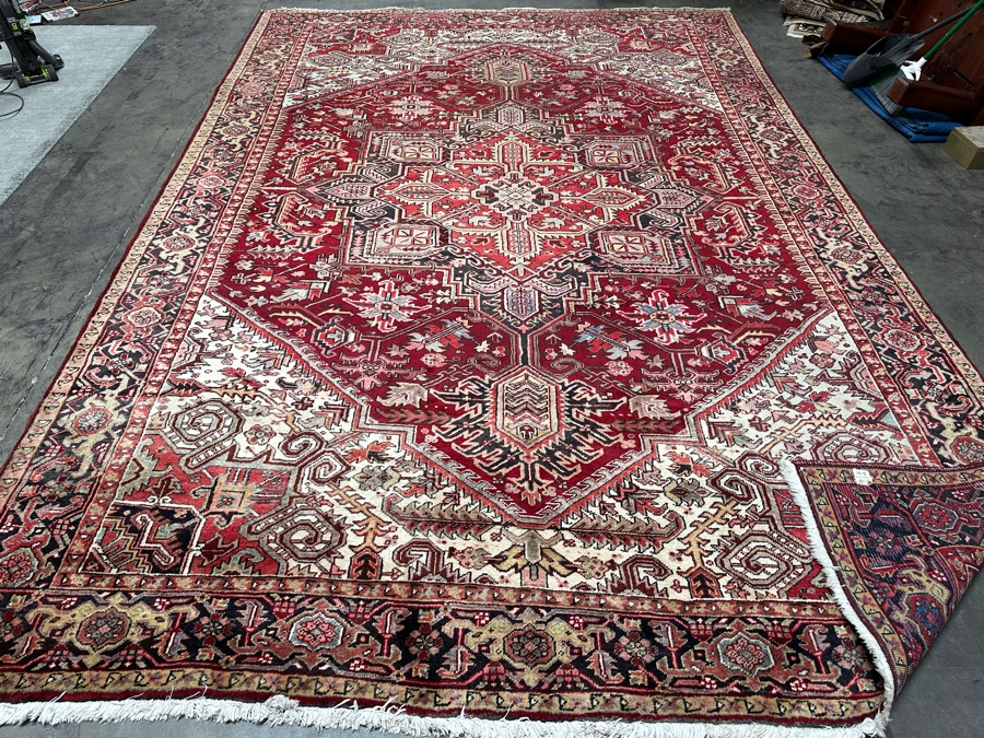 Hand Knotted Wool Persian Geometric Area Rug 114 X 169 [Photo 13]