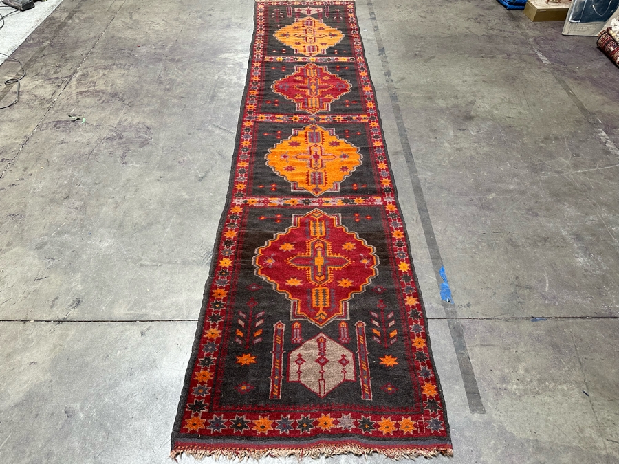 Vintage Hand Knotted Wool Kilim Runner Rug 36 X 150 [Photo 4]