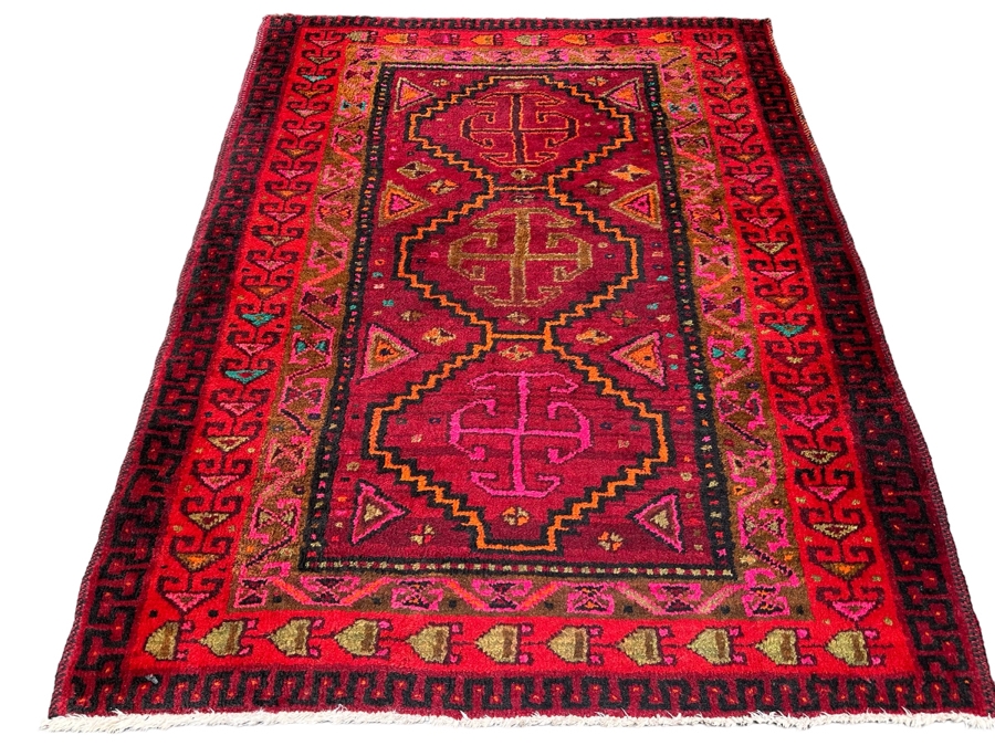 Hand Knotted Wool Persian Area Rug With Reds And Pinks 57 X 71 [Photo 1]