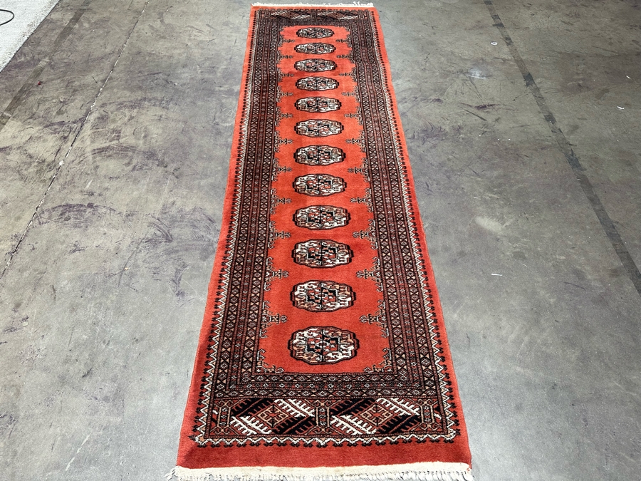 Hand Knotted Wool Persian Runner Rug 30.5 X 108 [Photo 3]