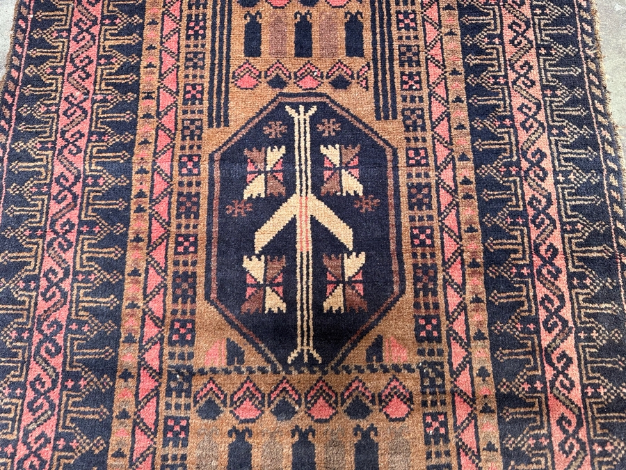 Vintage Hand Knotted Wool Persian Area Rug 36 X 60 [Photo 7]