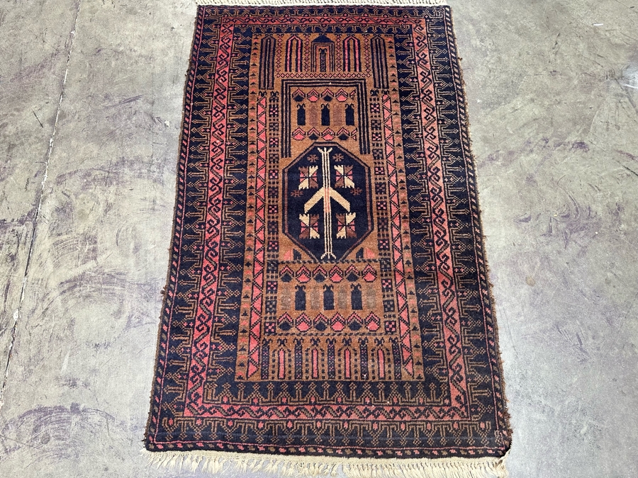 Vintage Hand Knotted Wool Persian Area Rug 36 X 60 [Photo 4]
