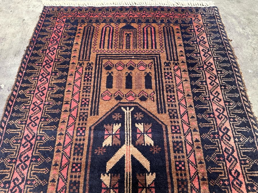 Vintage Hand Knotted Wool Persian Area Rug 36 X 60 [Photo 8]