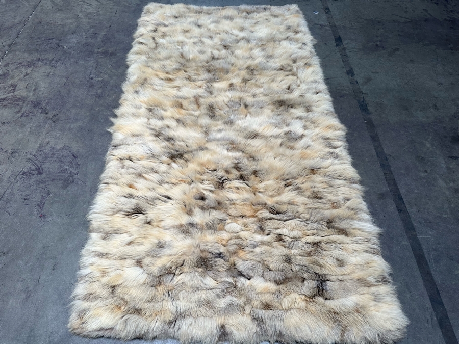 Fur Throw Rug 48 X 88 [Photo 2]
