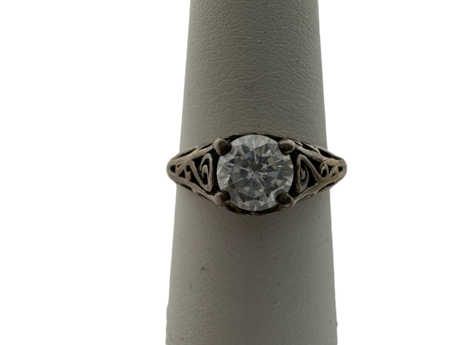 Pair Of Sterling Silver Rings Size 5 (L) And Size 6.75 (R) 7.1g [Photo 3]