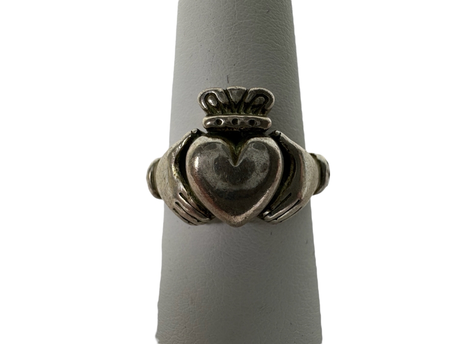 Pair Of Sterling Silver Rings Size 5 (L) And Size 6.75 (R) 7.1g [Photo 2]