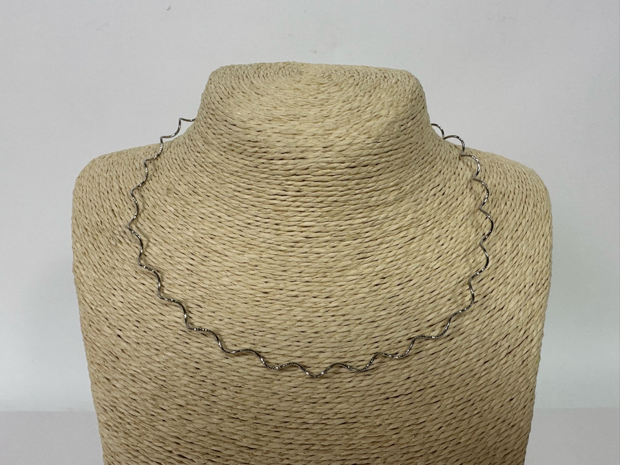 14K Gold Italian 16' Necklace 4.7g [Photo 3]