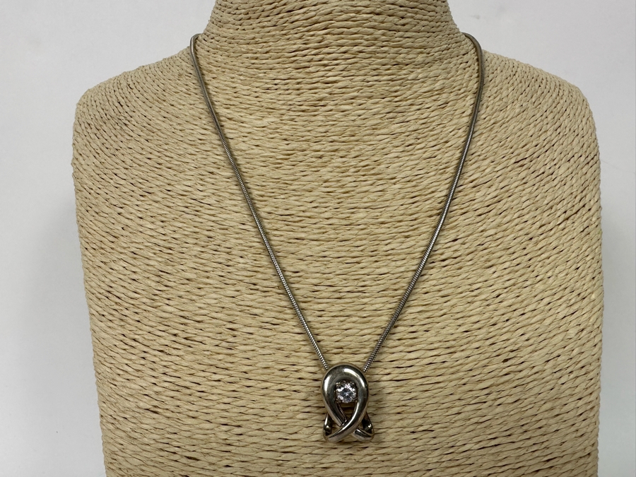 Sterling Silver Pendant With Sterling Silver 18' Necklace 9.9g [Photo 4]
