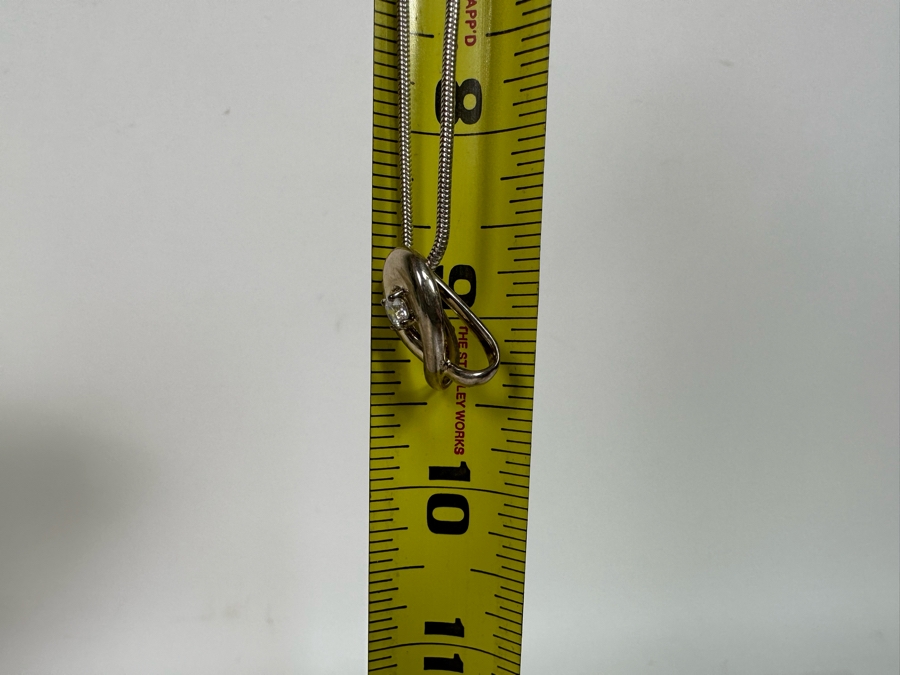 Sterling Silver Pendant With Sterling Silver 18' Necklace 9.9g [Photo 10]