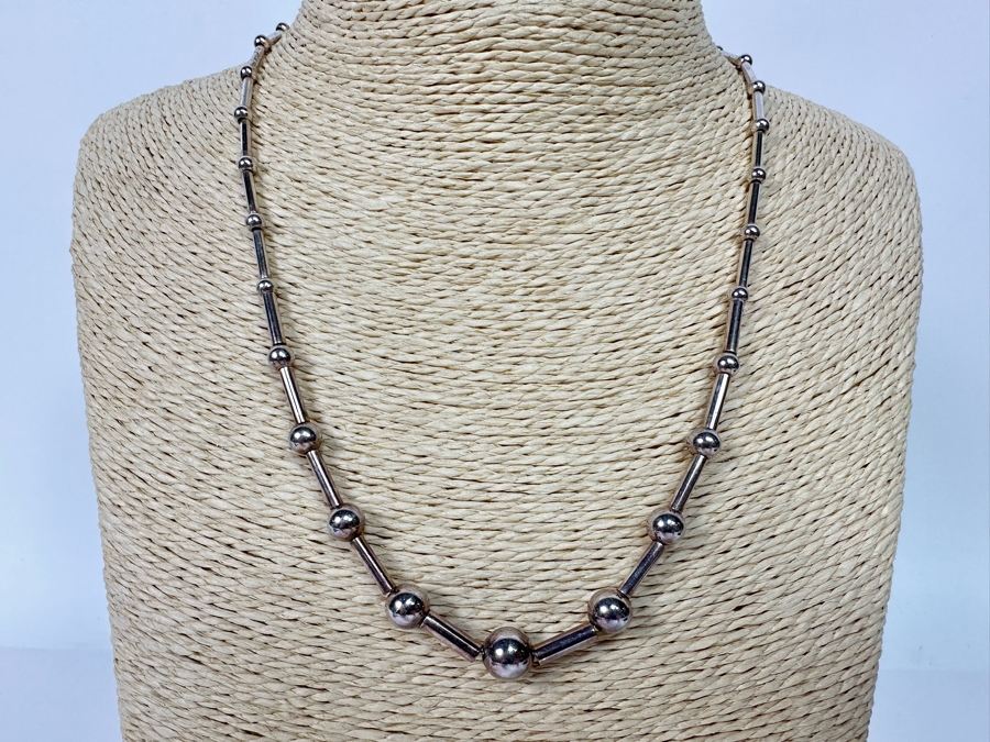 Modernist Sterling Silver Graduated Beads 18' Necklace 18.9g [Photo 2]