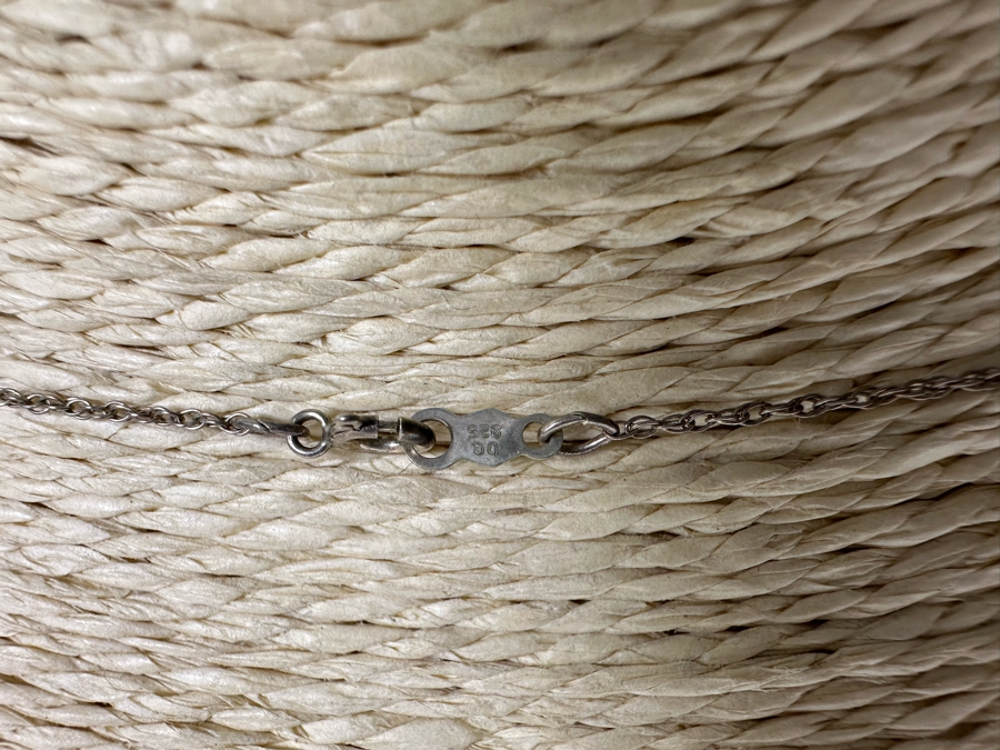 Sterling Silver Pendant With Sterling Silver 18' Necklace 4g [Photo 7]