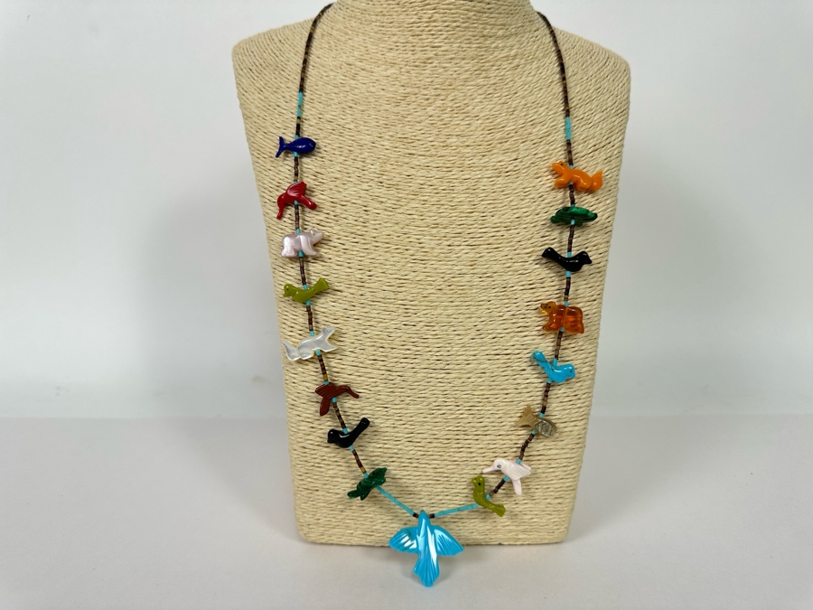 Carved Stone Fetish 28' Necklace [Photo 3]