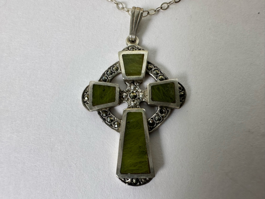Vintage Hallmarked Sterling Silver Cross Pendant With 18' Sterling Silver Chain Necklace 7.2g [Photo 8]