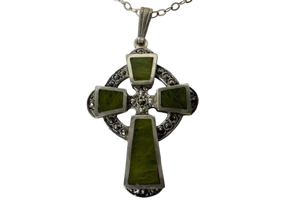 Vintage Hallmarked Sterling Silver Cross Pendant With 18' Sterling Silver Chain Necklace 7.2g [Photo 2]