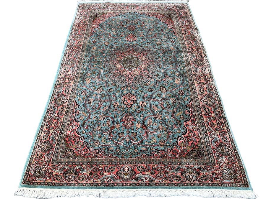 Hand Knotted Wool Persian Area Rug 53 X 85