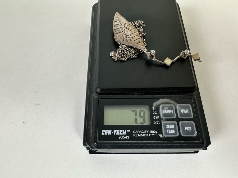 Sterling Silver Kite Pendant / Brooch Pin With 20' Sterling Silver Chain Necklace 7.9g [Photo 9]