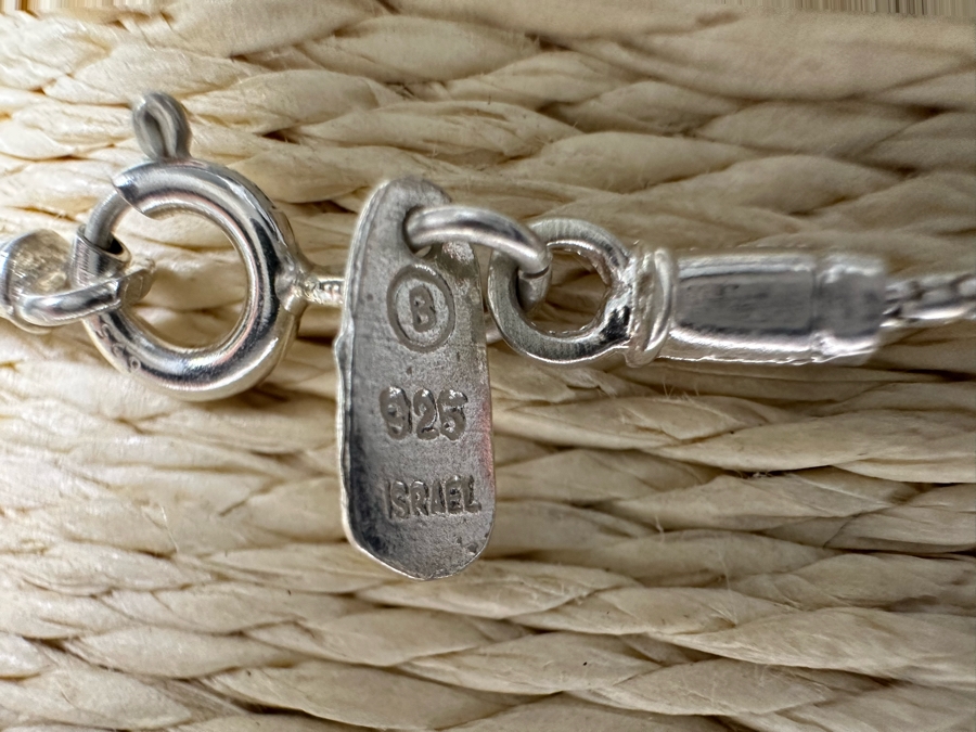 Stunning Sterling Silver 18' Chain Necklace With Sterling / Glass Pendant Signed B Israel 15.3g [Photo 8]