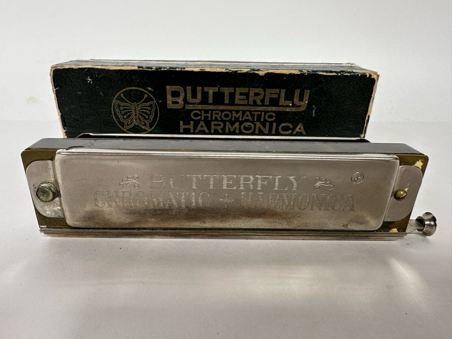 Butterfly Chromatic Harmonica With Box Japan [Photo 3]