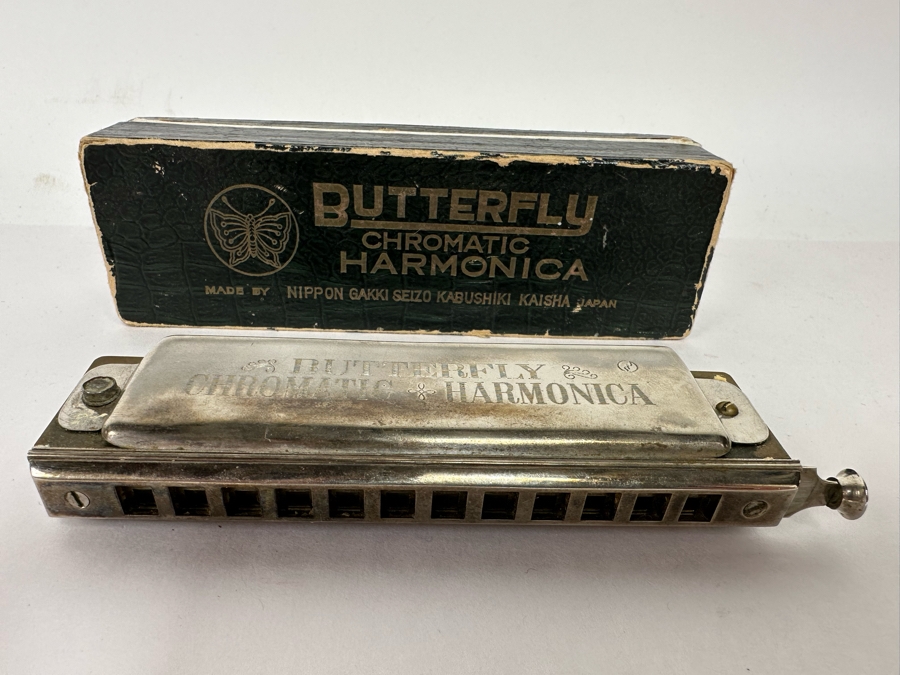 Butterfly Chromatic Harmonica With Box Japan [Photo 7]