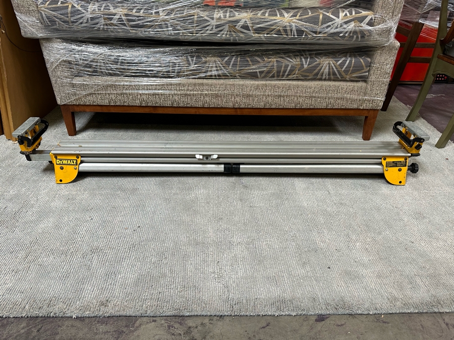 Dewalt Miter Saw Stand Work Piece Support And Length Stop Model DW 7232 [Photo 3]