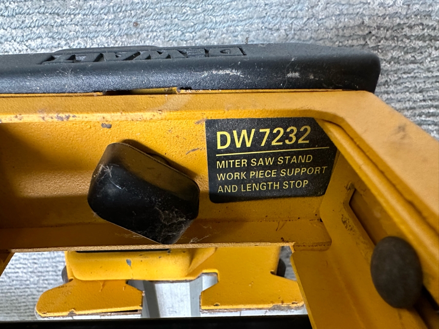 Dewalt Miter Saw Stand Work Piece Support And Length Stop Model DW 7232 [Photo 4]