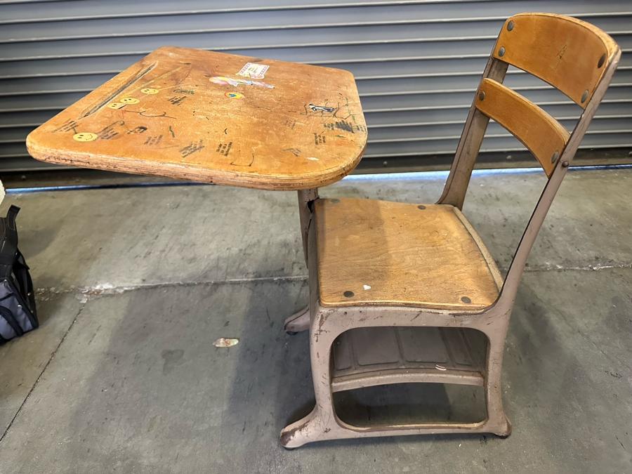 Vintage Wooden And Metal Stand Alone Children's School Desk With Cubby-Hole 18W X 23D X 23.5H [Photo 5]