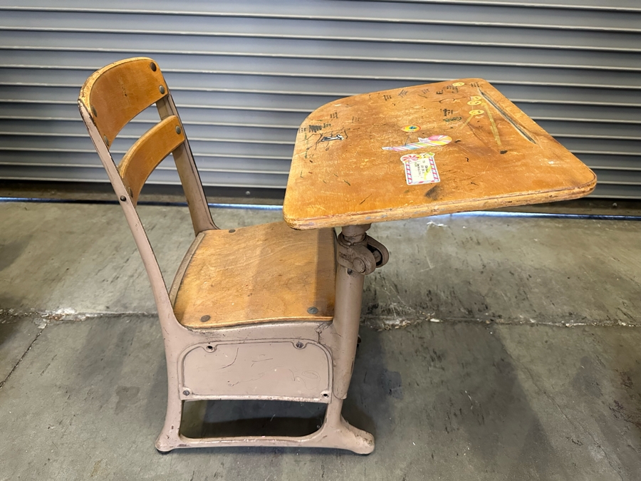 Vintage Wooden And Metal Stand Alone Children's School Desk With Cubby-Hole 18W X 23D X 23.5H [Photo 3]