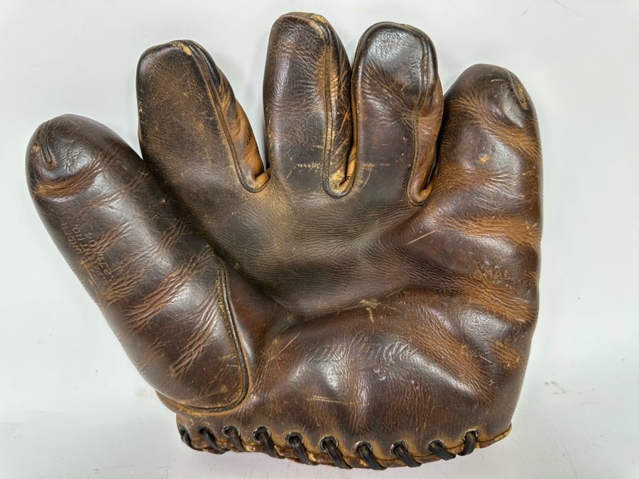 Old Rawlings Sports Leather Baseball Glove 10 X 9 [Photo 3]