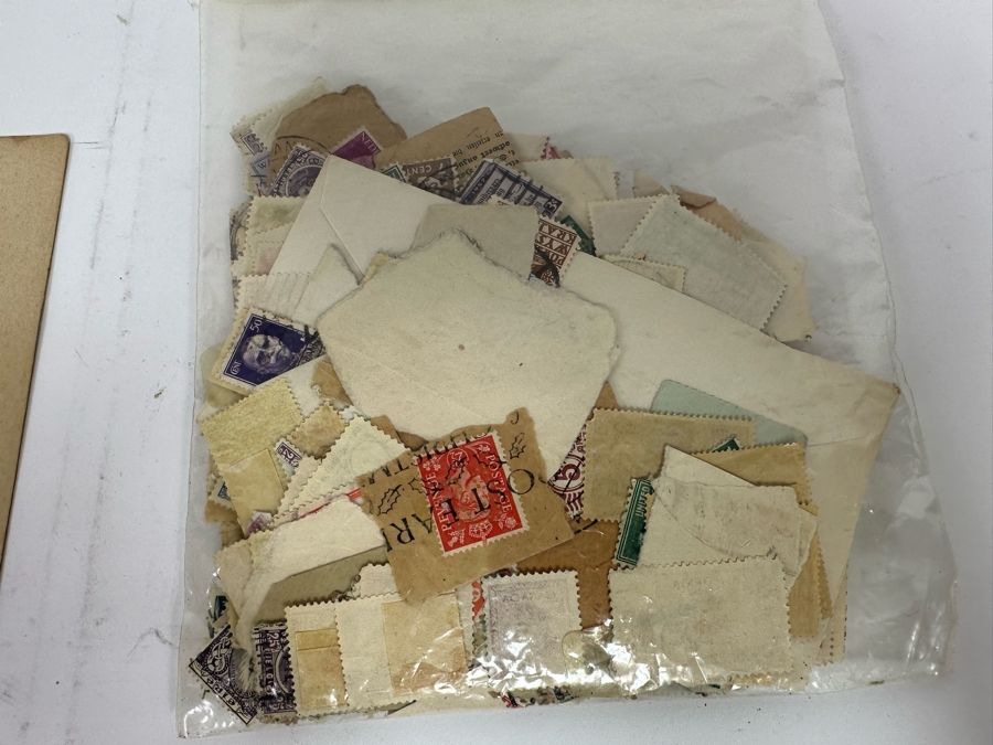 Vintage Stamp Collection - See Photos [Photo 24]