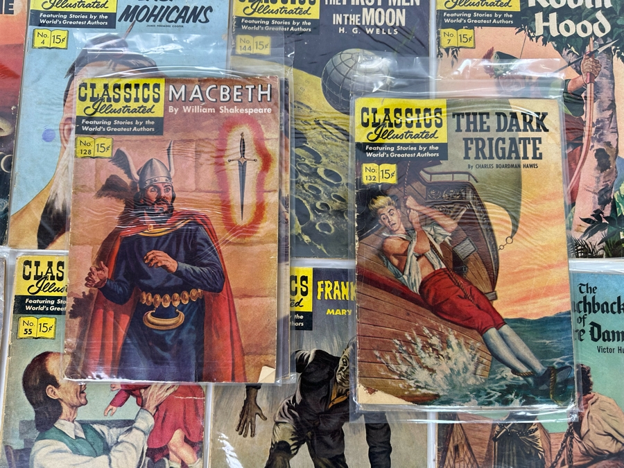 Collection Of 35 Vintage Classics Illustrated Comic Books With Plastic Sleeves - See Photos [Photo 19]