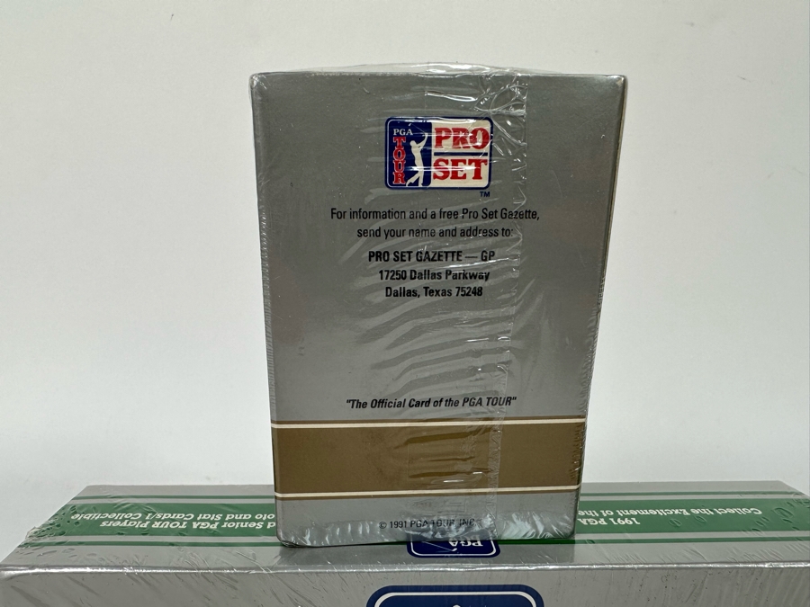 Sealed PGA Tour Pro Set Trading Cards: 1991 Limited Printing Special Inaugural Set 100 PGA Tour Cards & 1991 PGA Tour Set With All PGA Tour & Senior Tour Players 285 Cards Plus 1 Collectible [Photo 5]