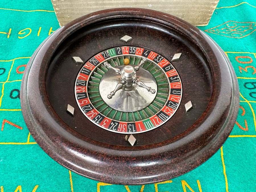 Vintage French Jeu De Roulette Wheel Made In France [Photo 4]