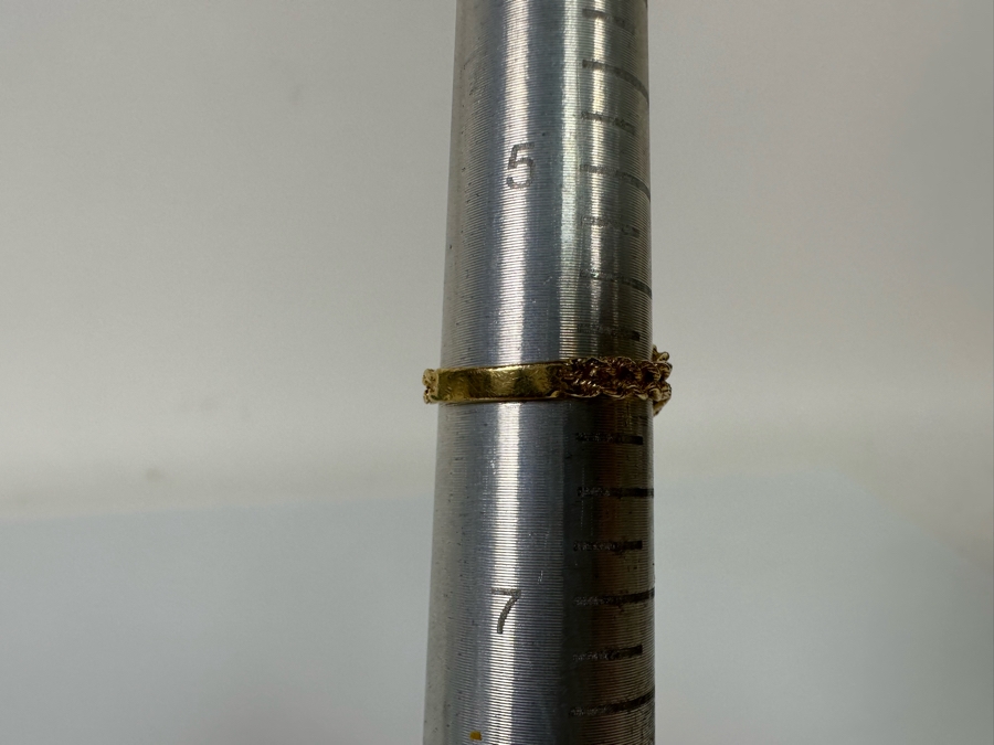 14K Gold Blue Topaz Ring Size 6 1.5g [Photo 13]