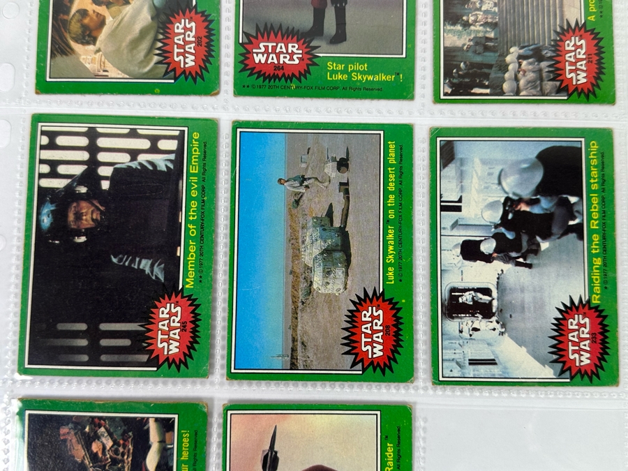 Vintage 1977 Star Wars Trading Cards And Vintage 1980 Star Wars The Empire Strikes Back Trading Cards, 50 Cards All In Plastic Sleeves [Photo 15]