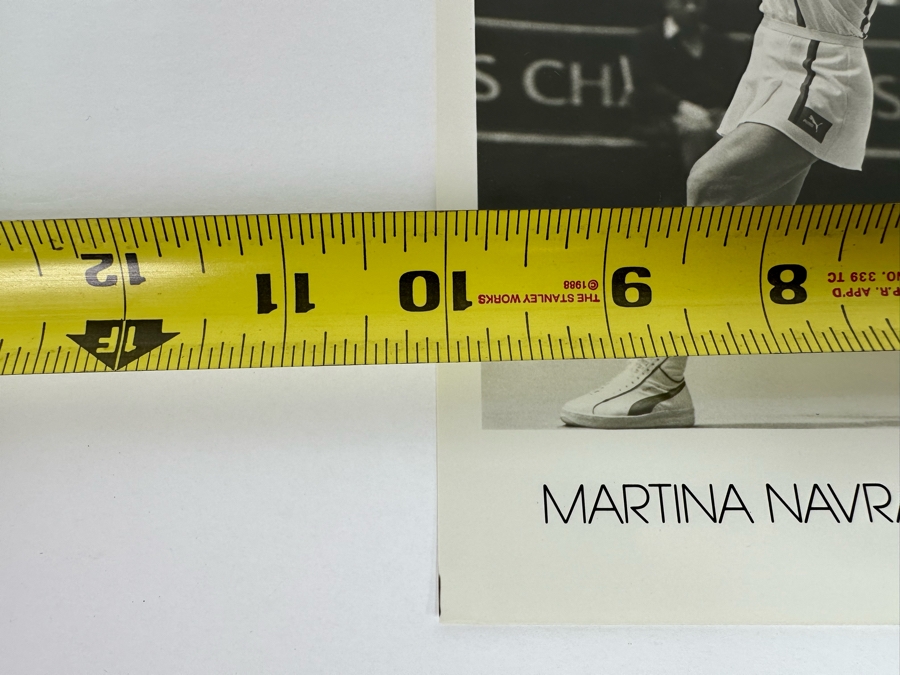 Signed Martina Navratilova (One Of The Greatest Tennis Players Of All Time) Photograph By Carol L. Newsom Virginia Slims World Championship Series 10 X 8 [Photo 12]