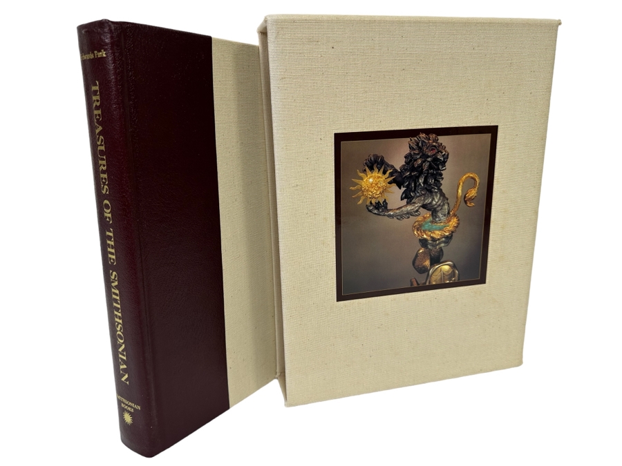 Signed First Edition Hardcover Book With Slipcover The Treasures Of The Smithsonian Signed By Edward Park 1983 [Photo 4]