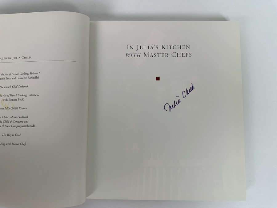 Signed First Edition Hardcover Book In Julia's Kitchen With Master Chefs Signed By Julia Child [Photo 7]