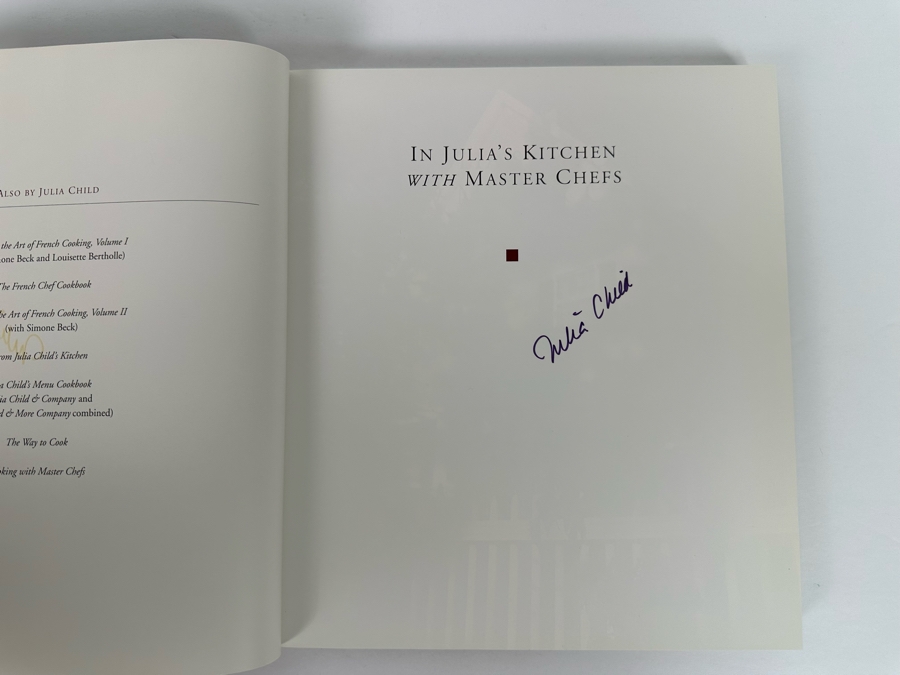 Signed First Edition Hardcover Book In Julia's Kitchen With Master Chefs Signed By Julia Child [Photo 6]