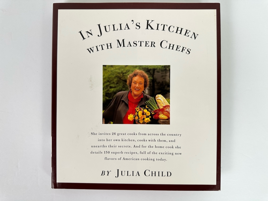 Signed First Edition Hardcover Book In Julia's Kitchen With Master Chefs Signed By Julia Child [Photo 4]