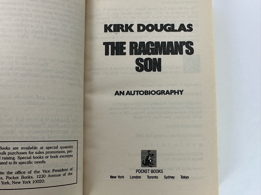 Signed Paperback Book The Ragman's Son An Autobiography With Photographs Signed By Kirk Douglas [Photo 7]